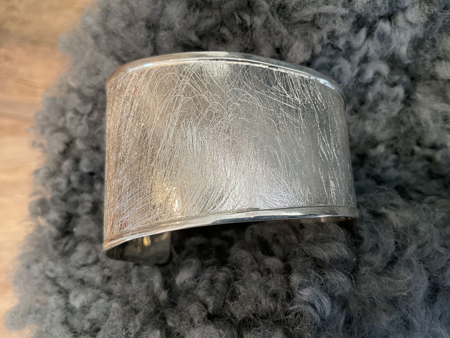 Cuff Sterling Asymetric Brushed