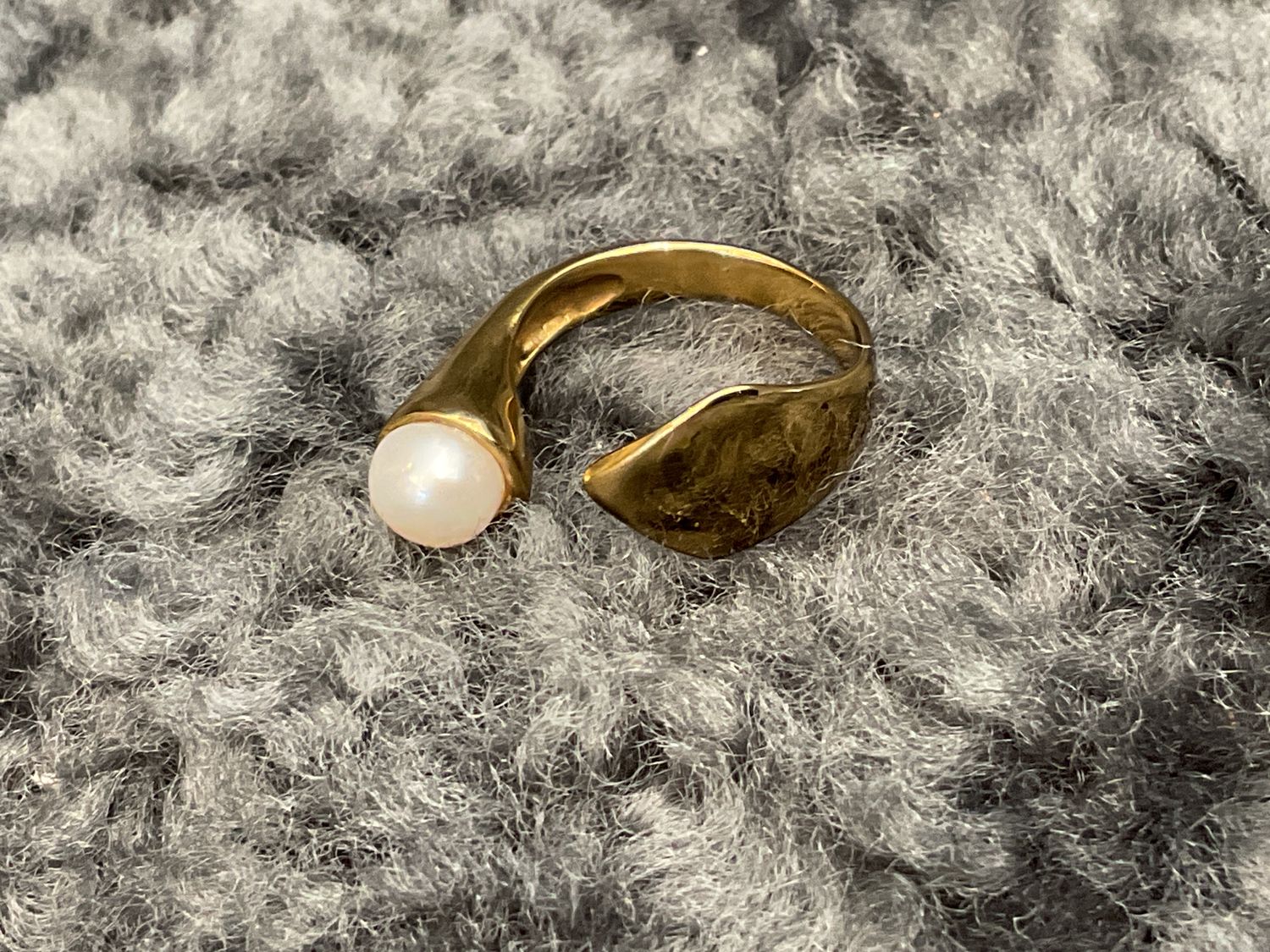 Ring Fusion Brass Fresh Water Pearl Adjustable