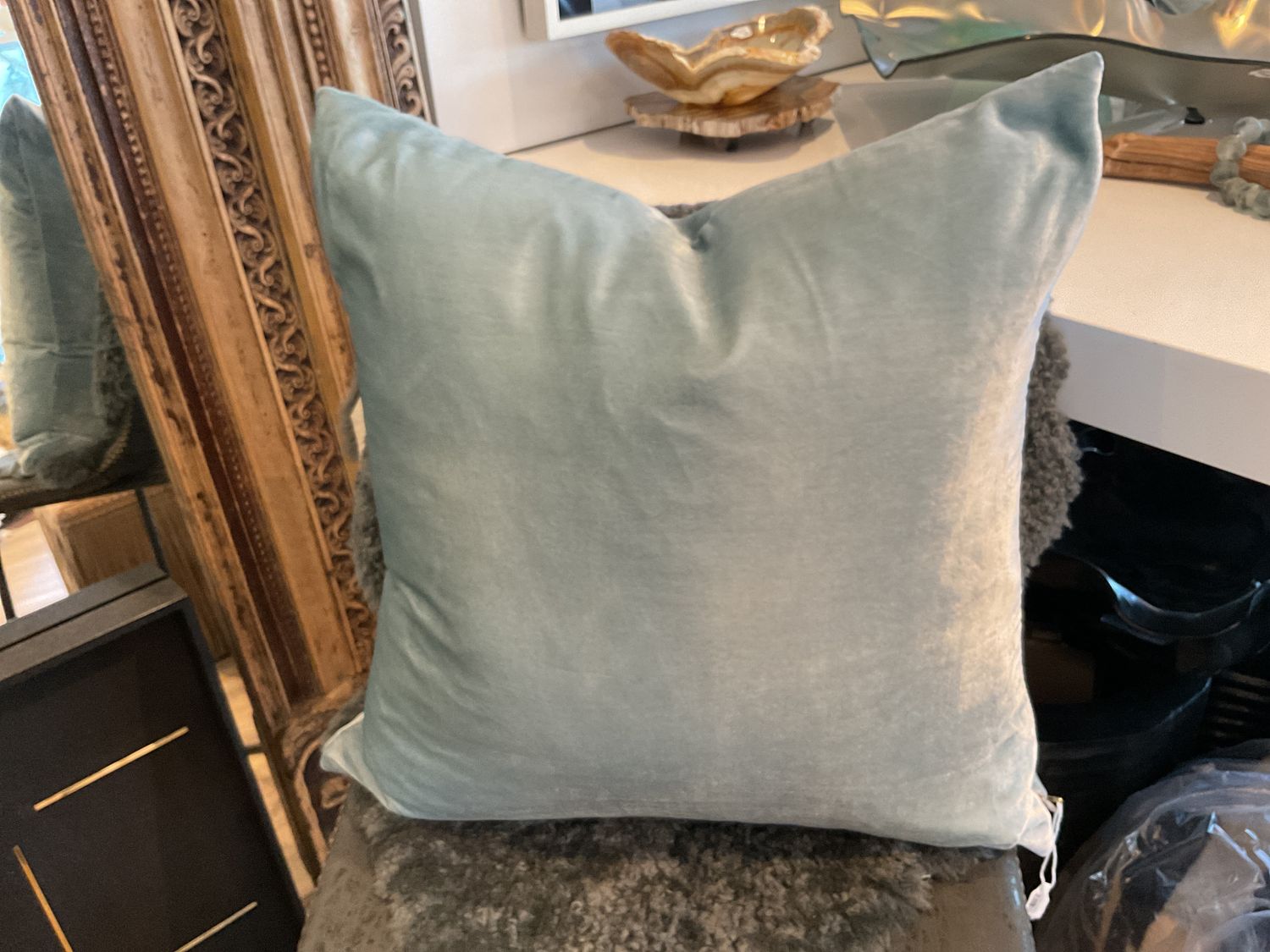 Pillow Velvet Ombre Soft Blue 22x22