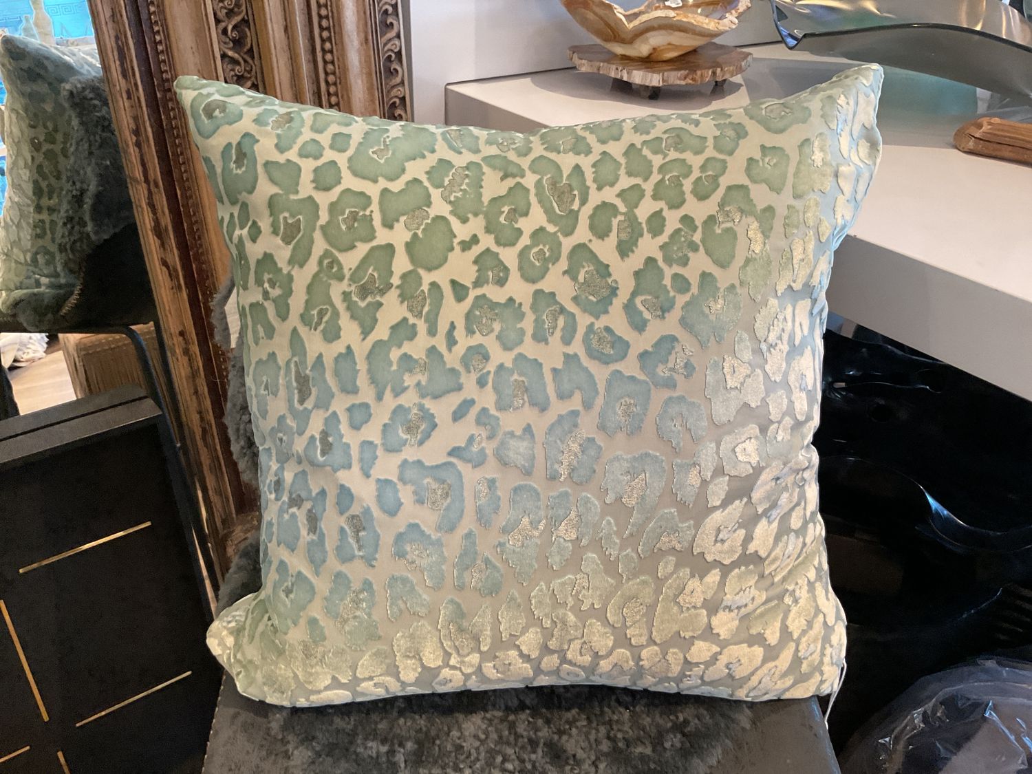 Pillow Leopard Velvet Burn Out Blue Green 22x22