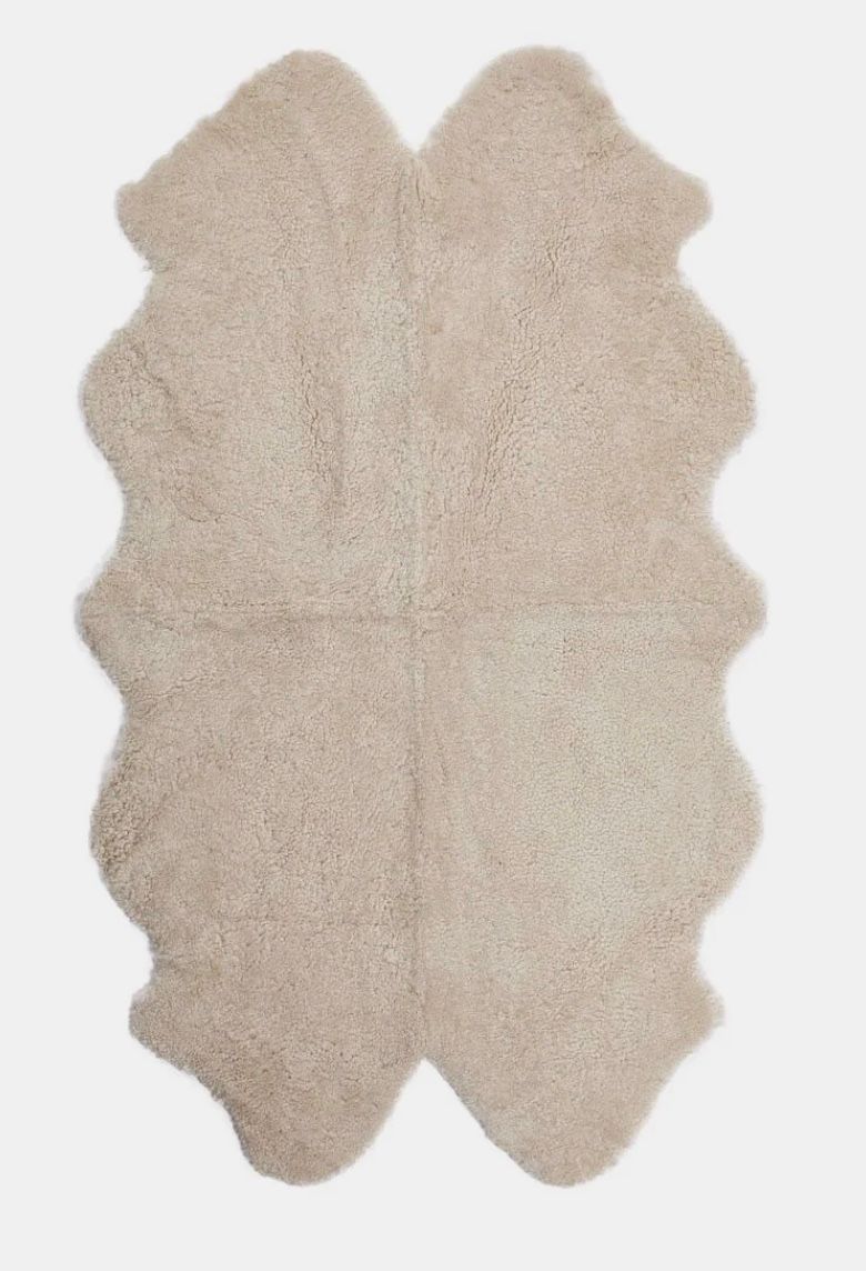 Sheepskin Throw, Premium Short Wool fr New Zealand, Pearl