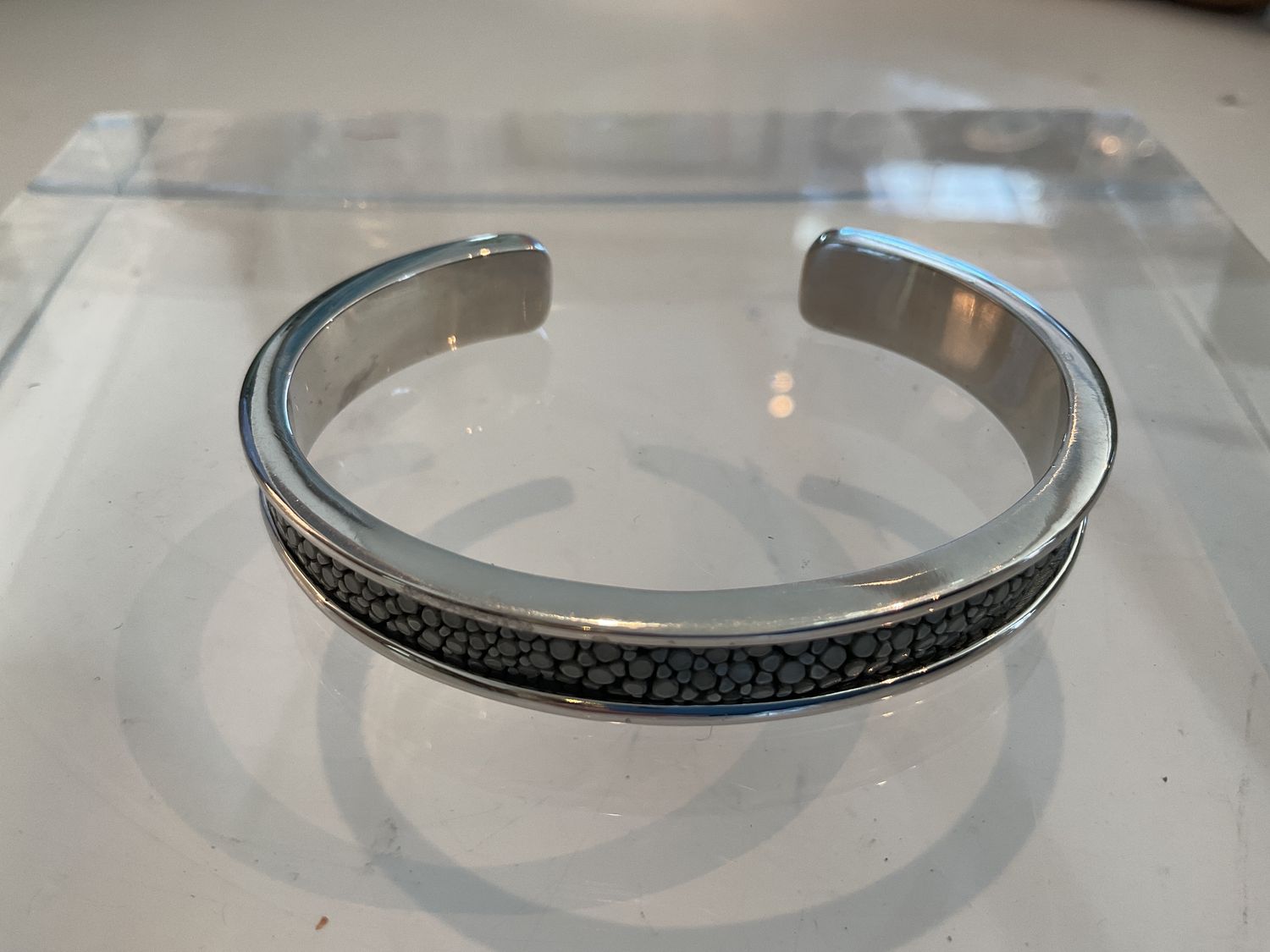 Bracelet, Genuine Shagreen &amp; White Gold Plated Cuff, Gray