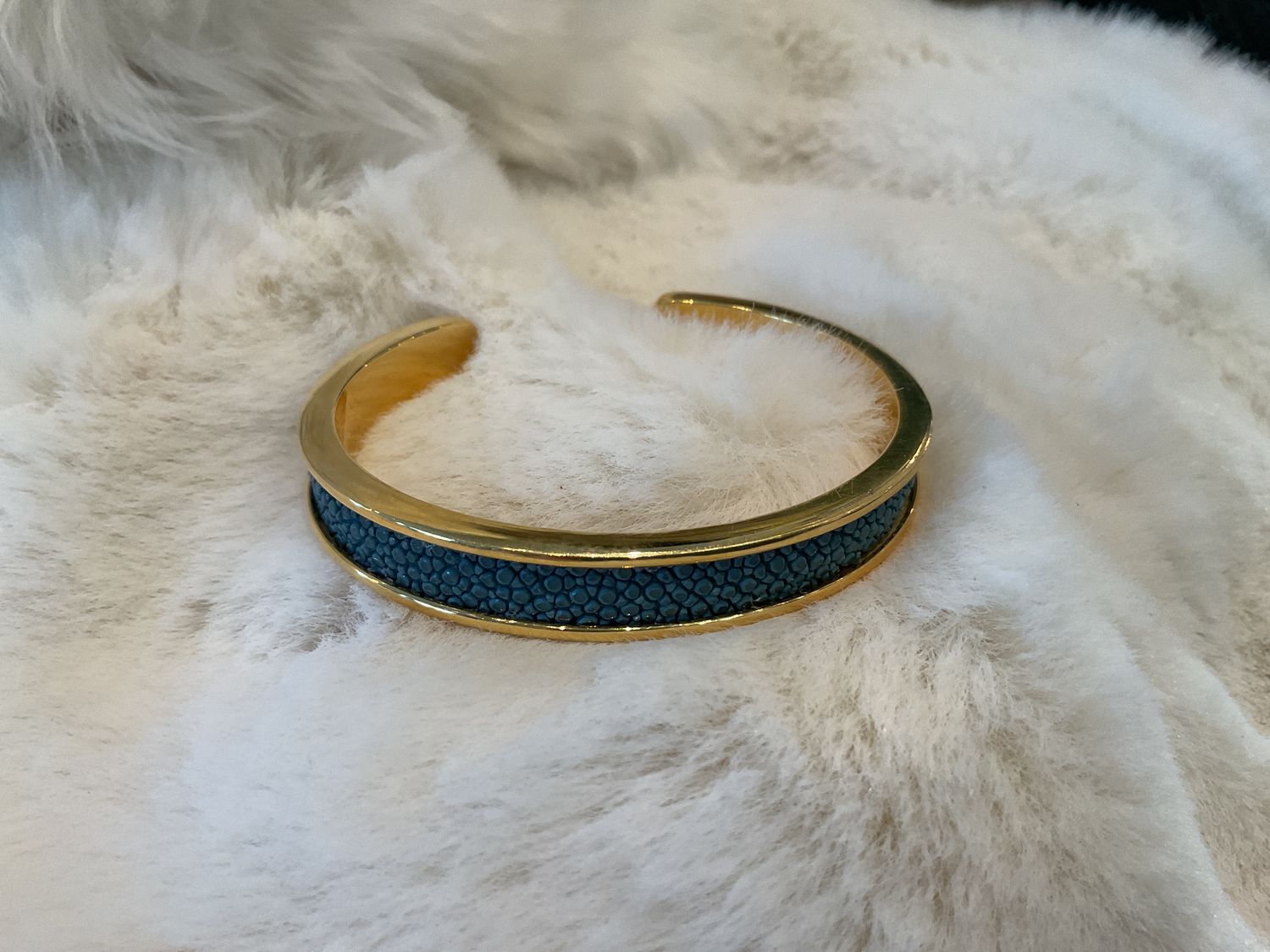 Bracelet, Genuine Shagreen  &amp; Yellow Gold Plated Cuff, Blue