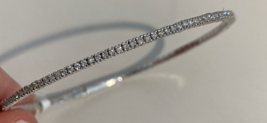 Bracelet, Natural Diamond flexible bangle in 14kWG, .56 CTW