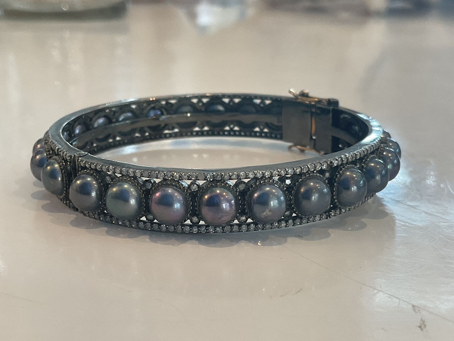 Bangle Black Pearl &amp; Diamond Sterling w/ 14K Closure