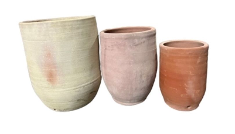 Terracotta Pot, Med Orange Hue, 17&quot; H x 13.5&quot;D