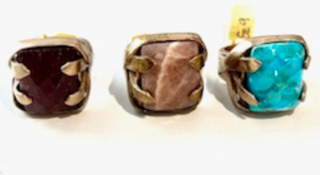 Ring, Rectangular Rose Cut Blush Quartz, Wrap Prongs, Sz  8