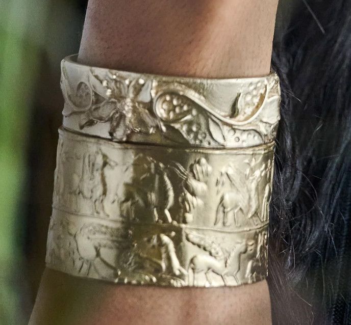 Bracelet, Bronze Intaglio Cuff, Sm
