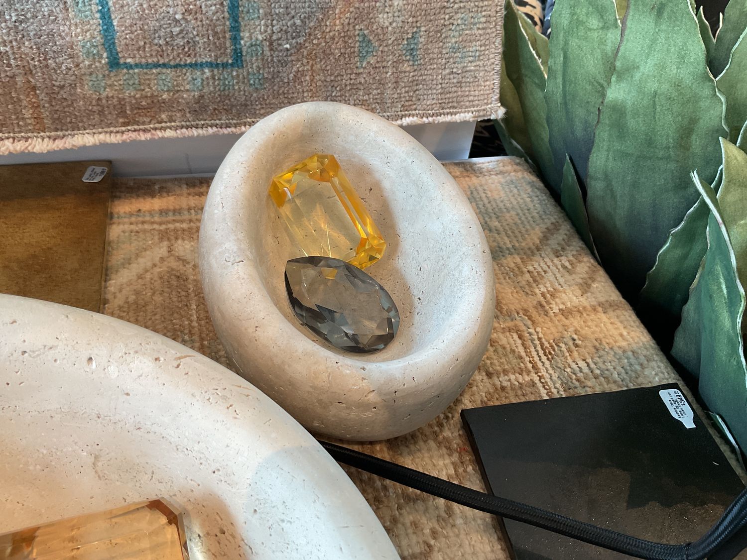 Jewel, Grey Pear, Small