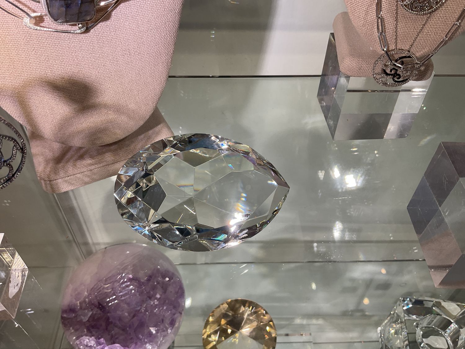 Jewel, Clear Pear