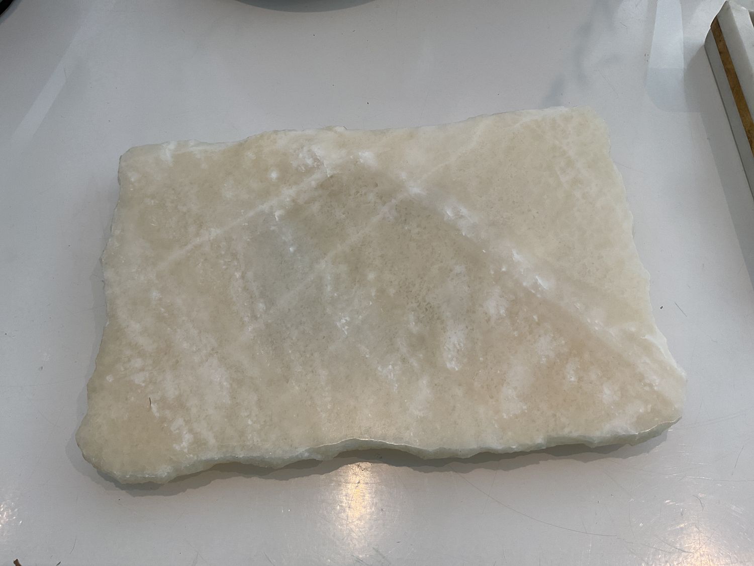 Lazy Susan Onyx Plate, 12x9x1&quot; White,