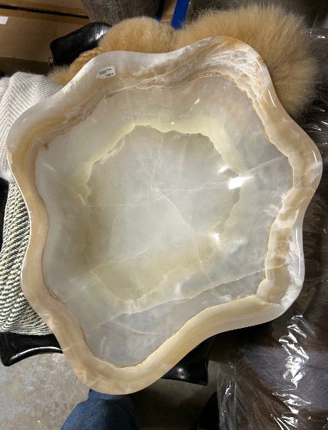 Onyx Bowl, Off White / Creams / Tans 16x14x5&quot;h