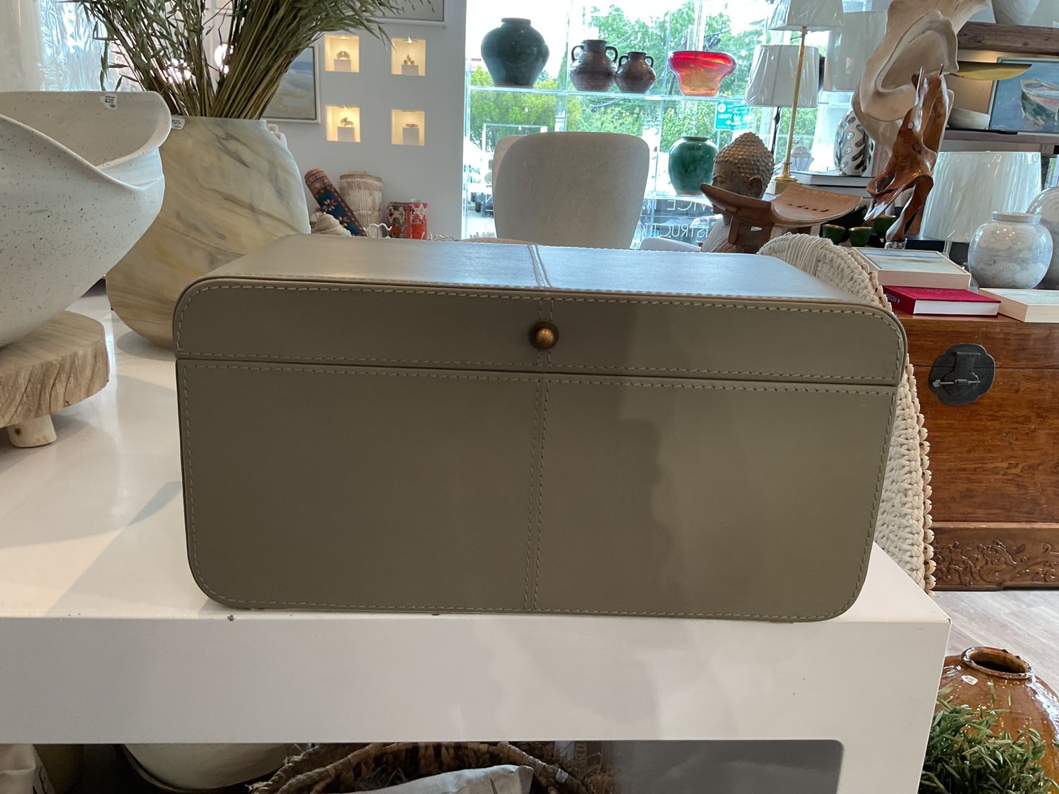 Box, Large, Curved, Leather, Grey