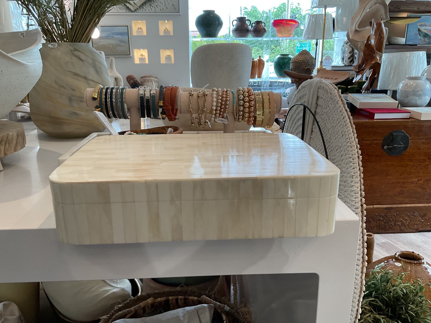 Box, Ellipse, White Bone, Large