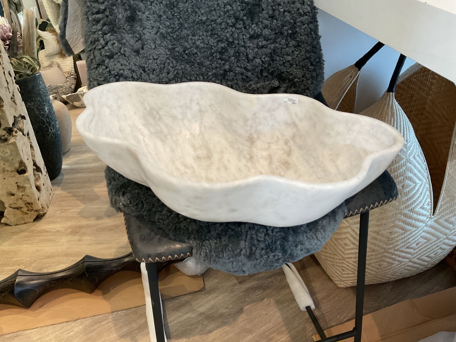 Onyx Bowl, Scalloped Whites / Lt. Grays Large