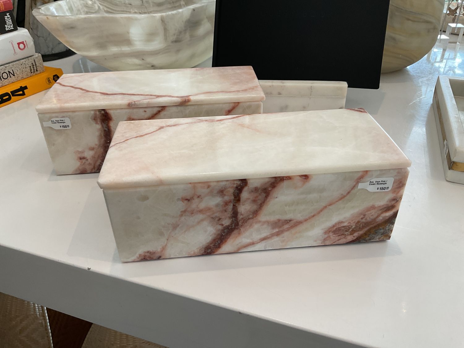 Box, Onyx Pink / Cream Rectangle