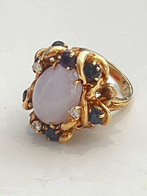8s Ring, 14kYG 5.15ct Lavendar Jade, .60cttw (3) Amethyst, (5) 1.75cttw Saph, (3) .17 Dia, VTG