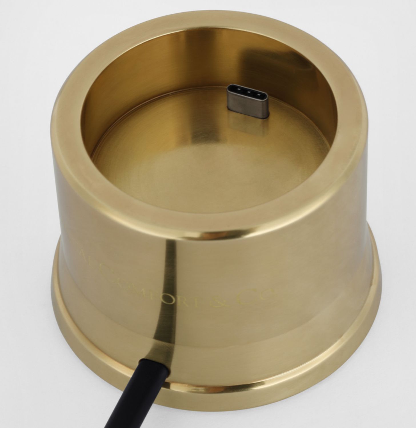 Universal Charger, Single, Brass