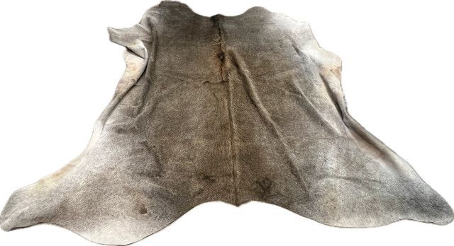 Brown / Gray / Tan XL Hide 7&#39; x 6&#39;
