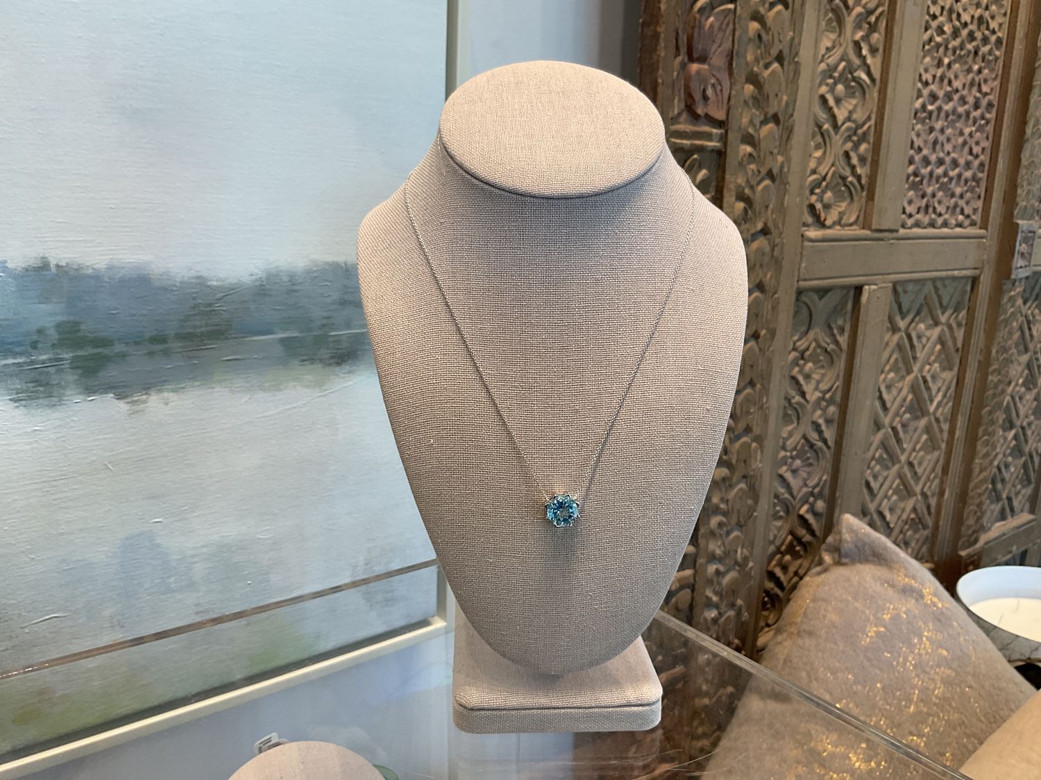 Necklace, Sunburst in 14Kt White Gold - Sky Blue Topaz 5.76Ct