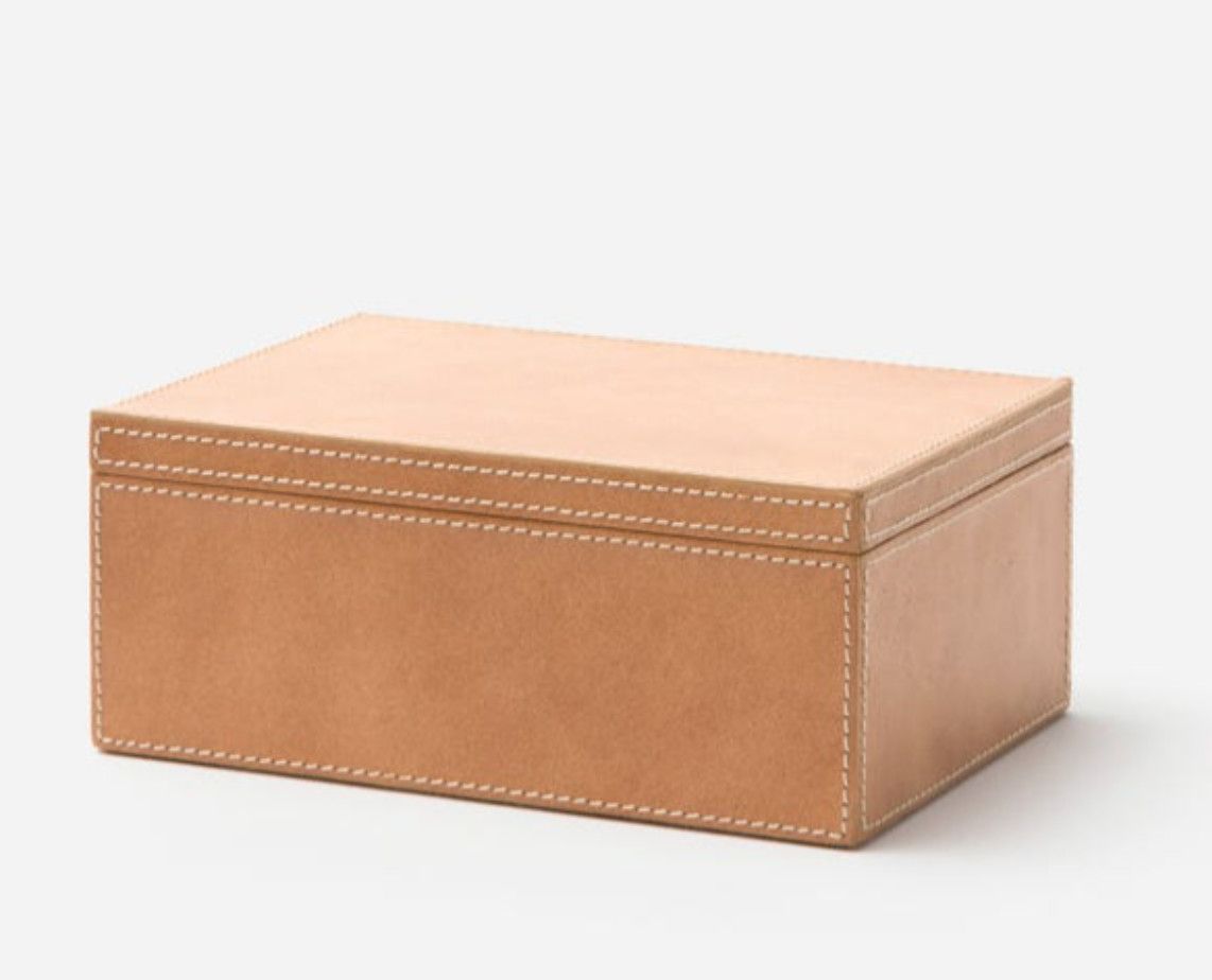 Accent Box Med Aged Camel Full Grain Leather 7.5L x 5.5W x 3H
