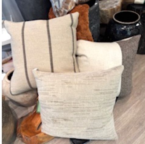 >Pillows Assorted, Feather down inserts