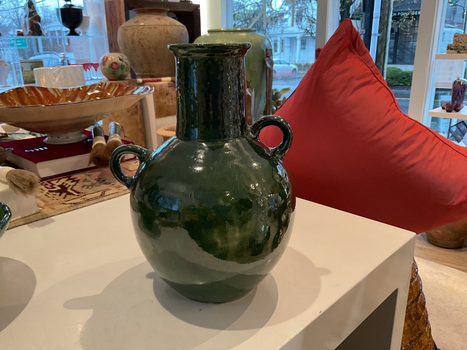 Tamegrout Emerald Vase with Rings Amphora , 8&#39;&#39;x6&#39;&#39;x11&#39;&#39;