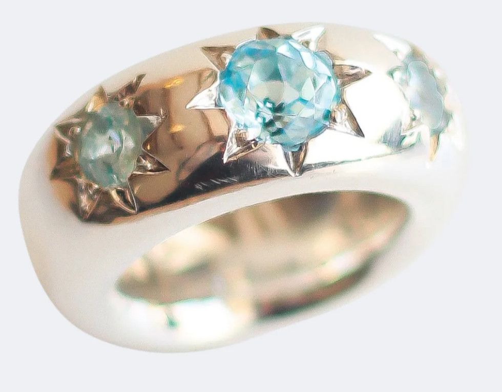 Ring, 10mm Silver with 3  Blue Topaz, Star, sz 6.5