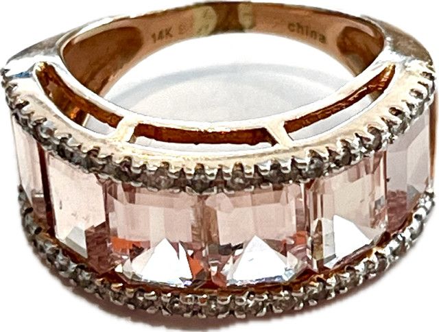 Ring  sz.6.5 Morganite W/ Diamond 14k Rose Gold