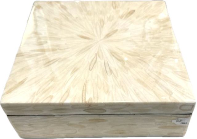 Box Lacquered Bone Med, 10"x10"