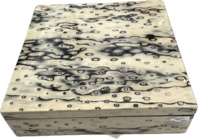 Box Birds Eye Lacquered Med, 10"x10"