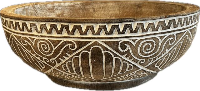 Vintage Carved Wood Bowl Lg 16''x16''x6''