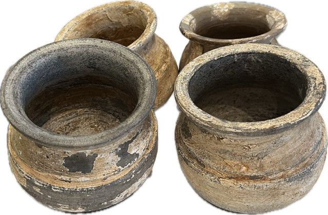 Vintage Vegetable Pot 4 x 4 x 4 Varied