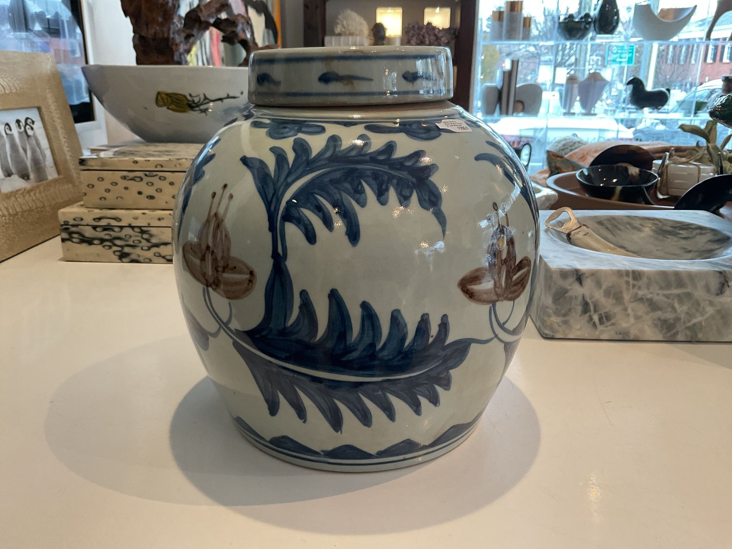 Ashley Blue &amp; White Moka Flower &amp; Leaf Ming Jar