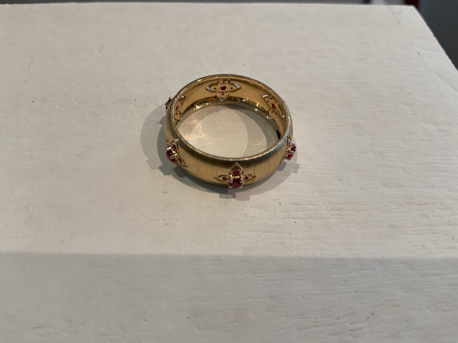 Ring, Sz 7, Princess Floral .34ct Rubies, Satin 14KYG 3.12 g. wt.