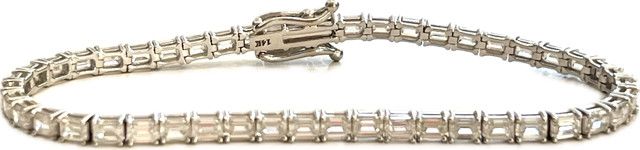 Bracelet, Emerald Cut, 6.8ct E/F Lab Dia tennis Bracelet, 4 prong settings, 14KWG 8.28