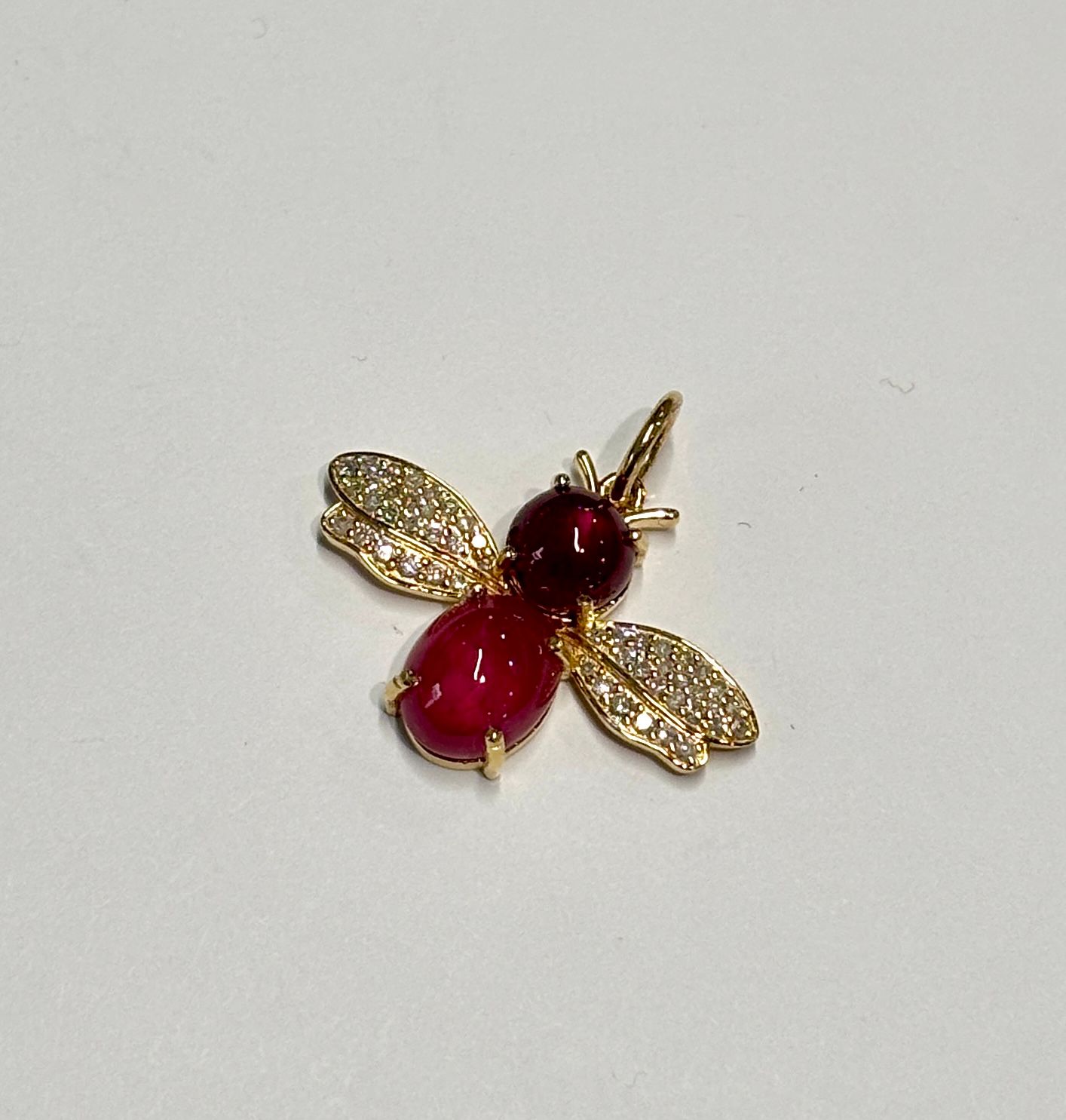 Charm, 14KYG Bee  Ruby Body, Pave Diamond Wings