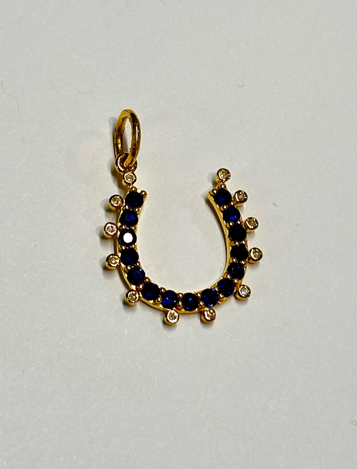 Charm, 14kYG Sapphire Horseshoe Diamond Accents; .08dctw, .93sctw