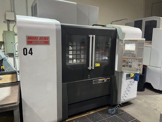 2011 MORI SEIKI NVX-5100/40 w/ DDRT-260 Rotary Table