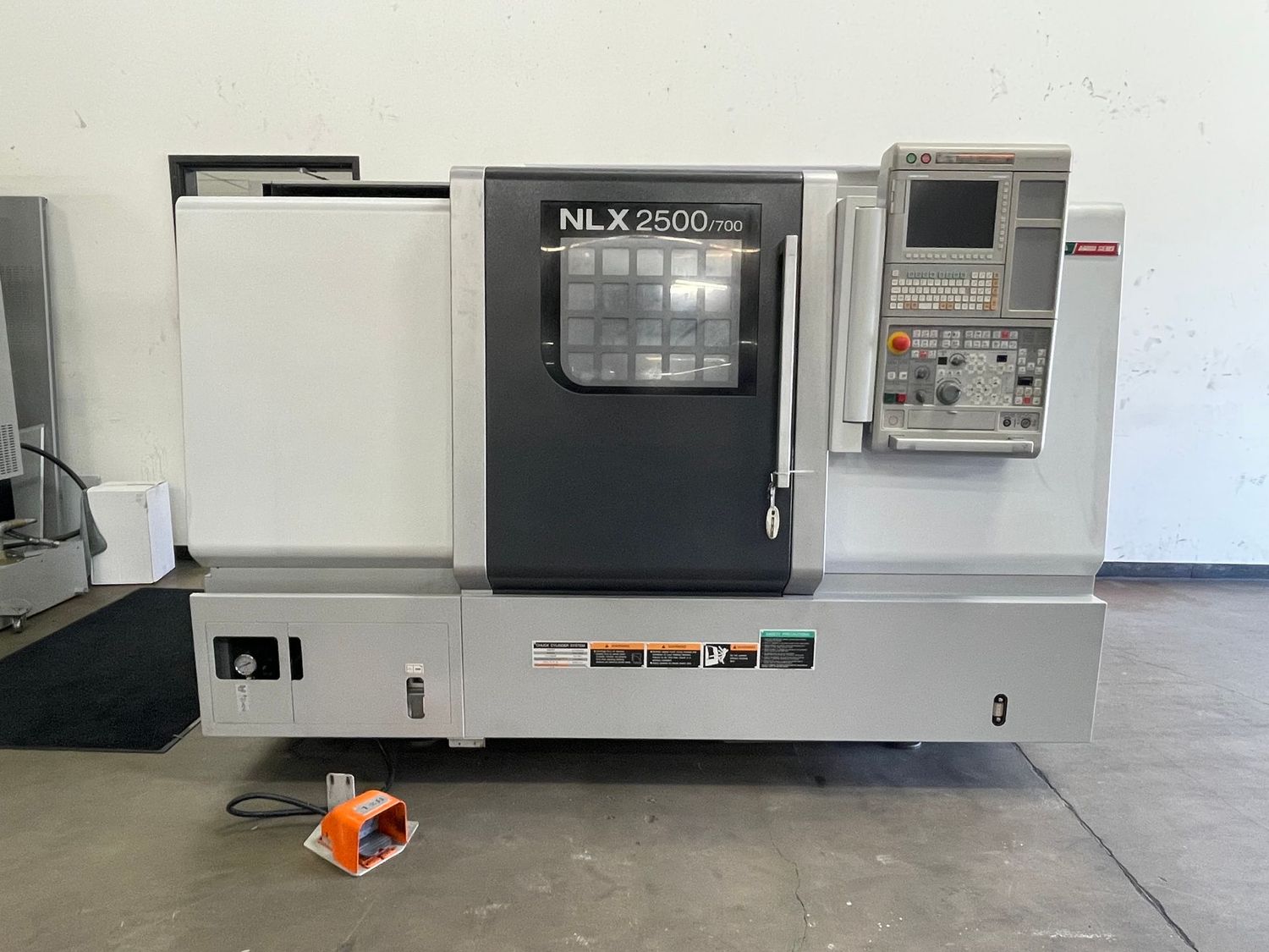 2014 DMG MORI NLX 2500/700