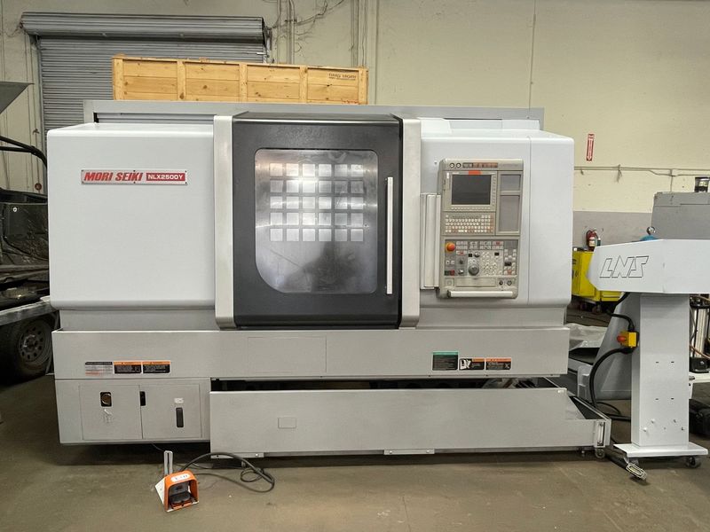 2011 MORI SEIKI NLX 2500Y/700