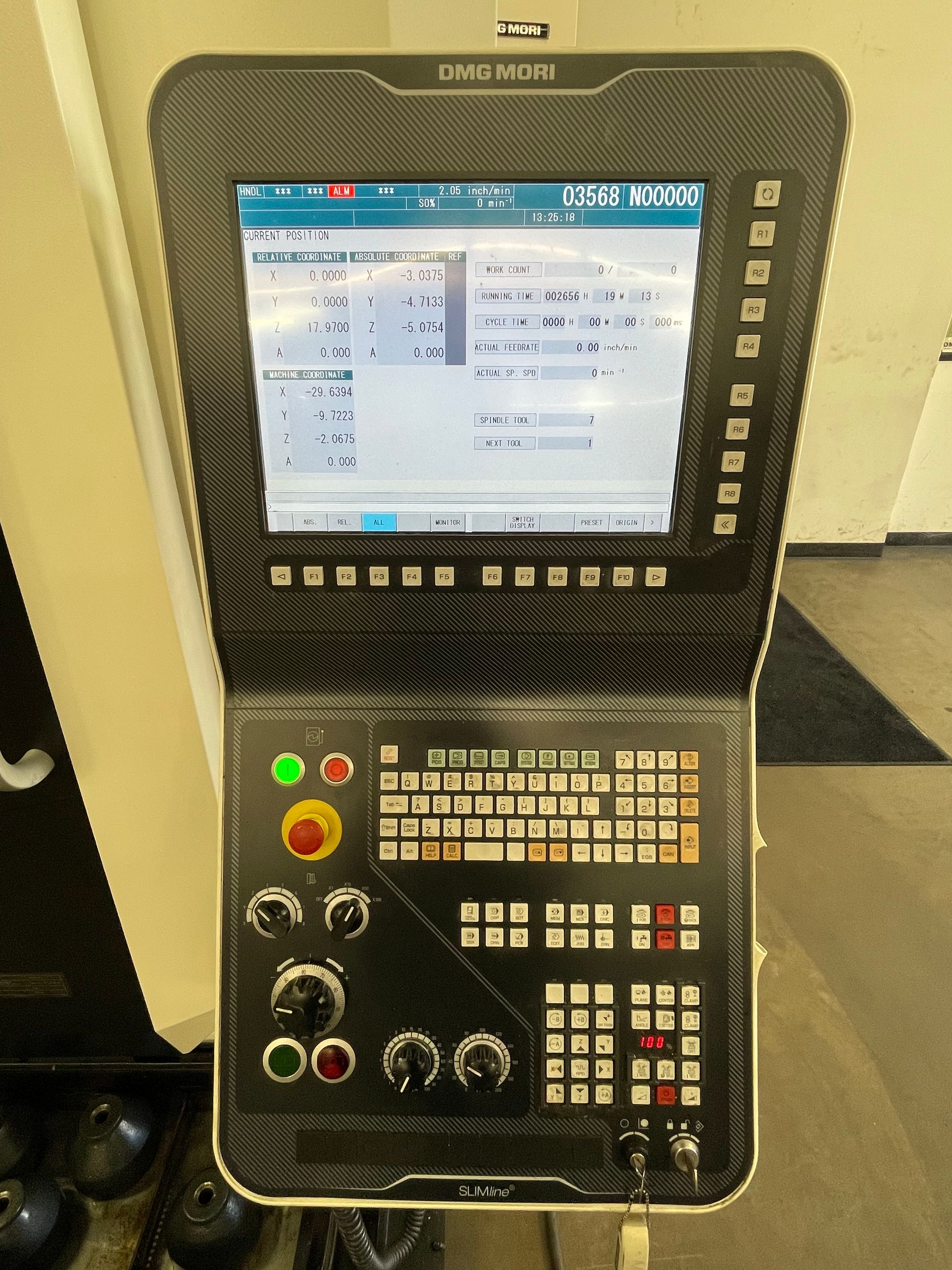 2019 DMG MORI CMX 1100V
