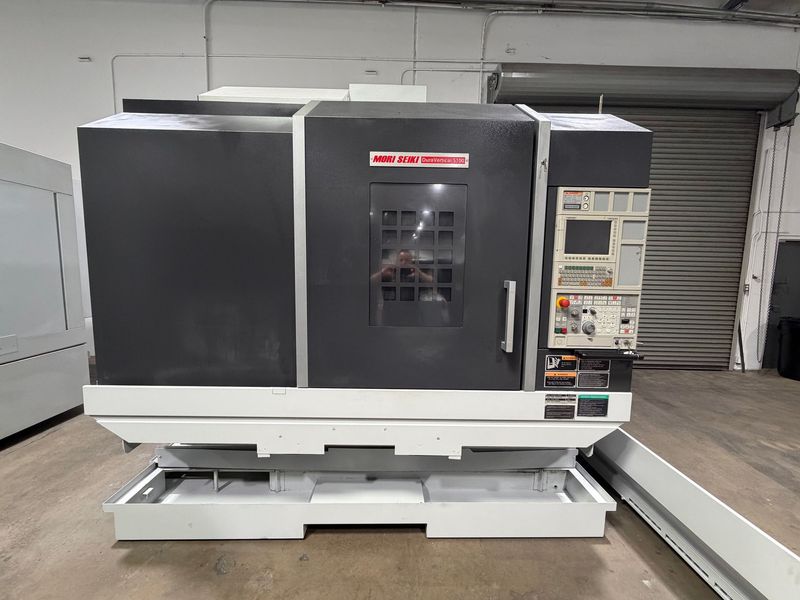 2010 MORI SEIKI DURAVERTICAL 5100 w/ MORI SEIKI DDRT 260 Rotary Table