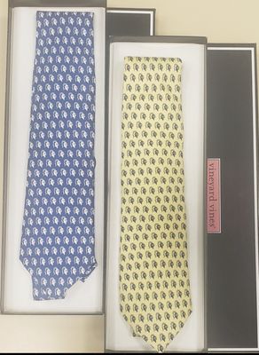 Tie Vineyard Vines