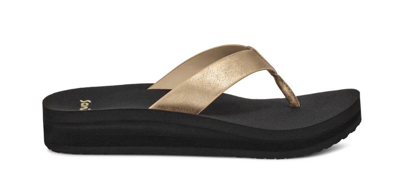 Highland Metallic (Women&#39;s), Color: Champagne, Size: 6