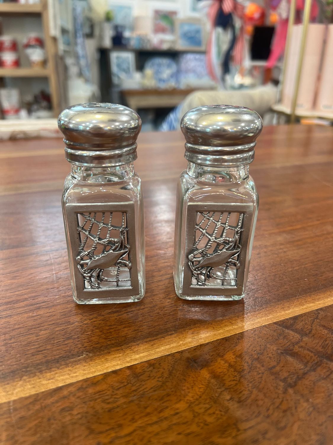 Crab Net Salt &amp; Pepper
