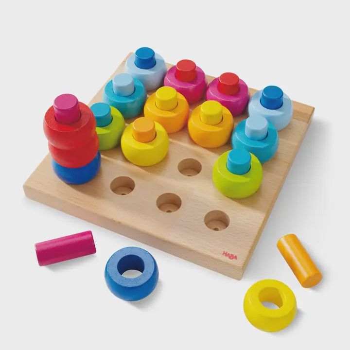 Rainbow Whirls Pegging Game