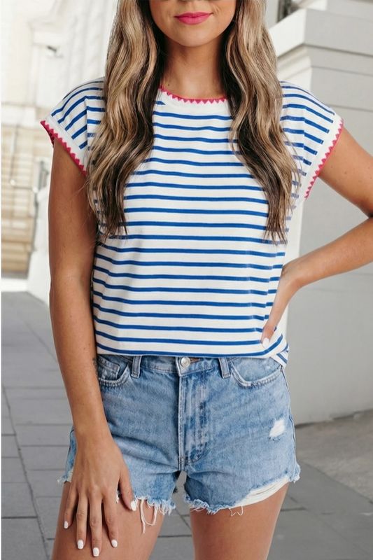 Stripe Contrast Trim Tee