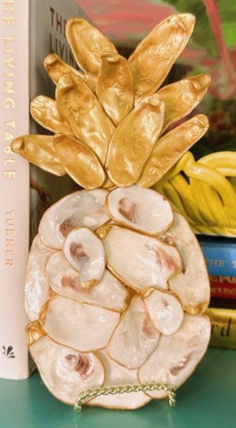 Cutout Natural Gold Pineapple