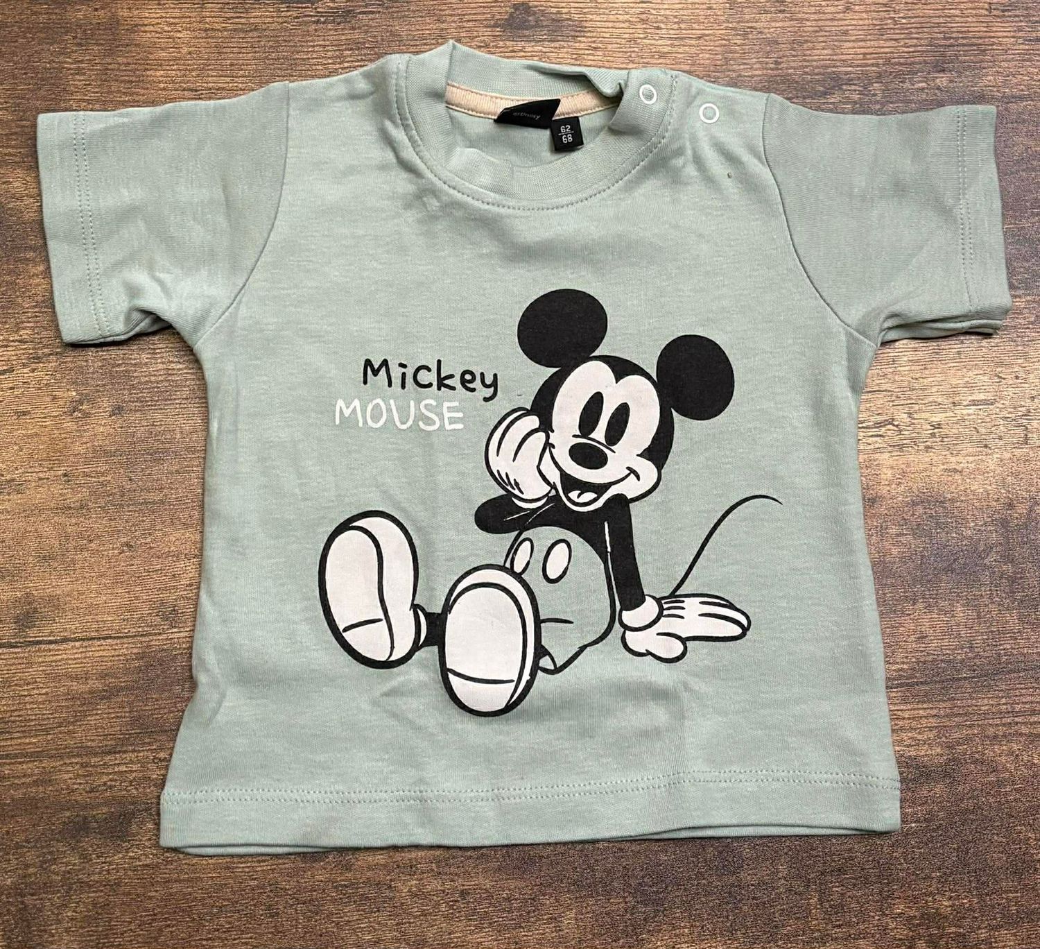 T-shirt mickey